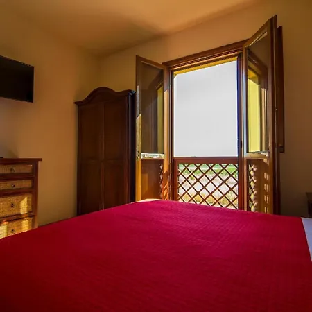 In Mit Eigenem Balkon Апартаменты